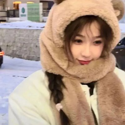 金牌客服董董恩